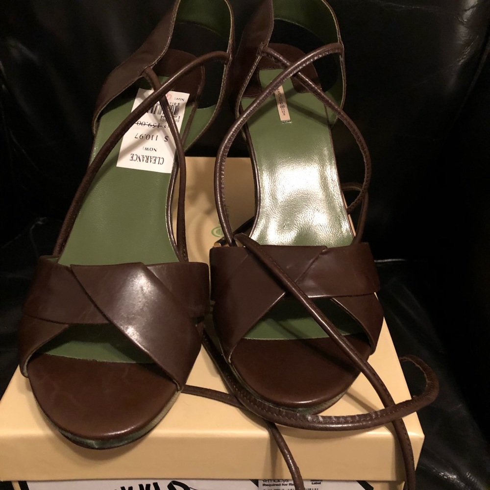 Mac studio beauvois sandals